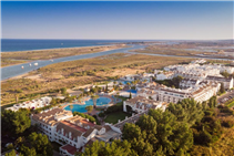FÉRIAS 2024! Golden Club Cabanas com opção de TI