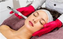 Microdermoabrasão com Ponta de Diamante + Radiofrequência Tripolar Facial por 33€ na Av. 5 de Outubro!