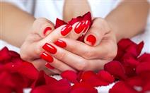 Manutenção de Unhas de Gel por 21€ na Av. 5 de Outubro!