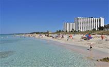 Menorca: Voos diretos + Hotel Tudo Incluído em frente à praia