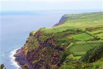 Ilha Terceira com Hotel 5* e Voos Incluídos